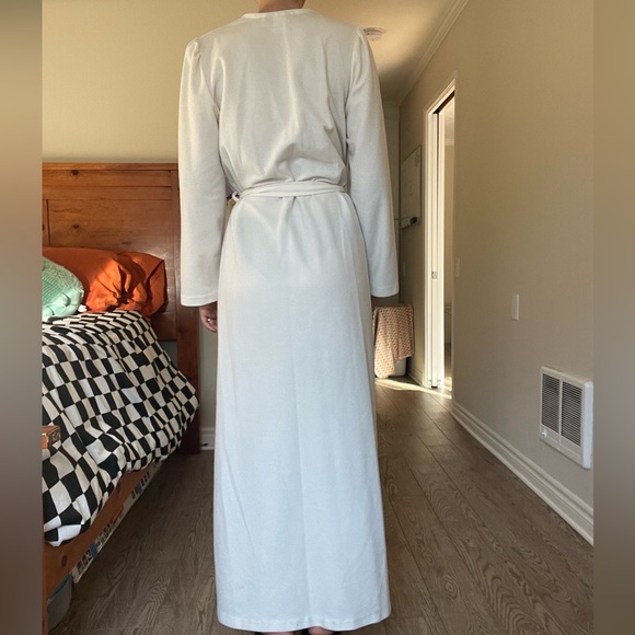 Authentic Vintage 70s Vandemere Floor length Robe - cream and baby blue - size S - Picture 5 of 11